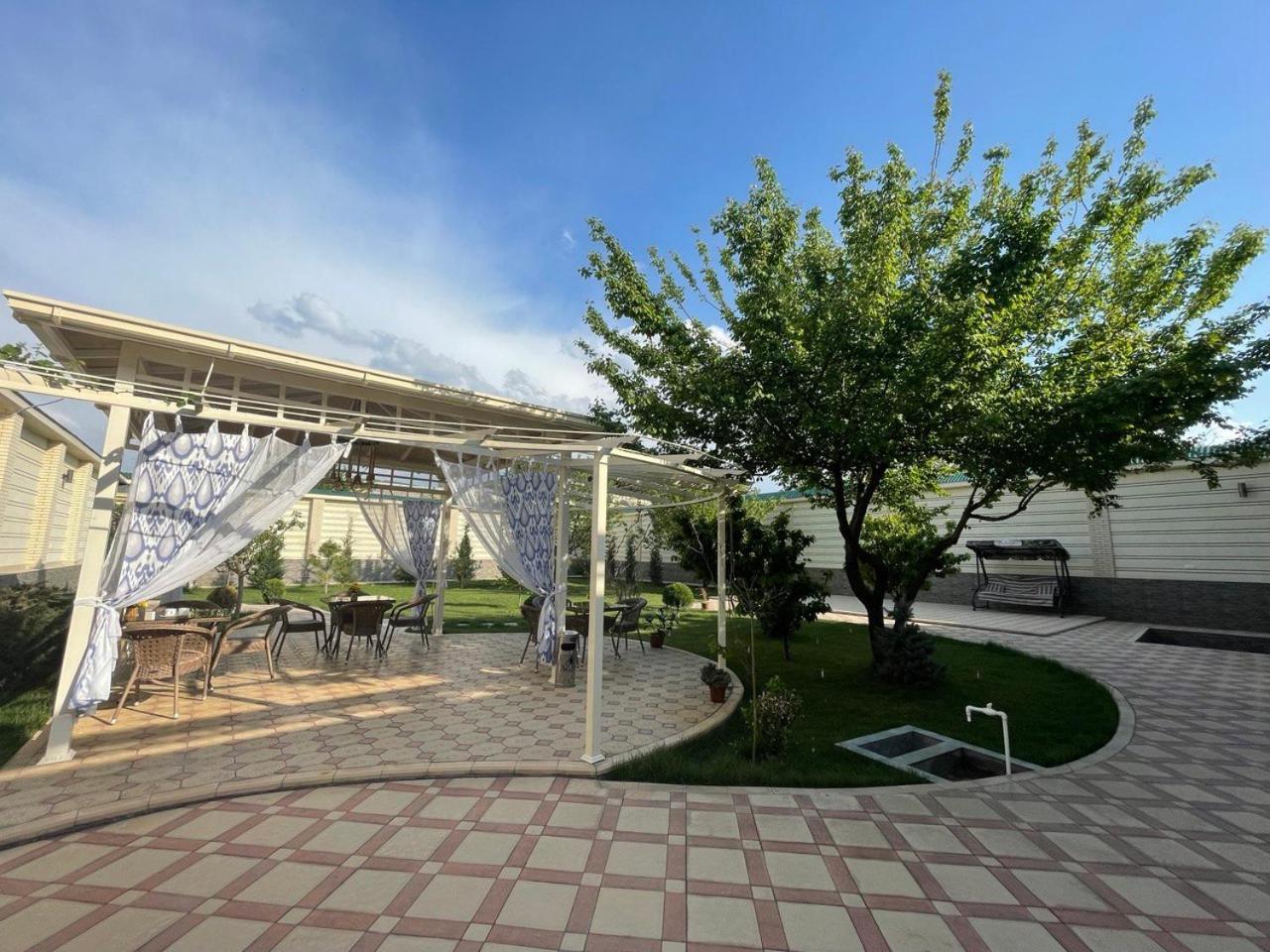 Sabrina Hotel Samarkand Esterno foto